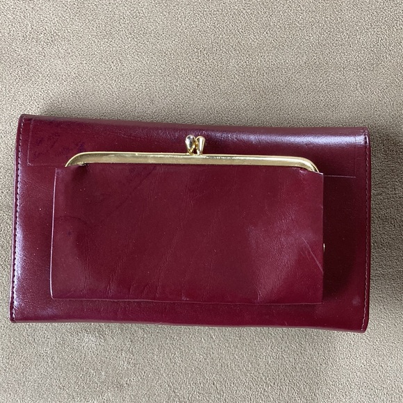 NEW——Vintage Princess Gardner Wallet - Picture 2 of 9